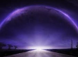 Porque existe agua acima do firmamento